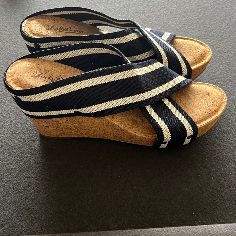 Lucky Brand Blue & White Crisscross Cork Wedge Slides NEW size 9 medium #A-10 - Picture 2 of 6